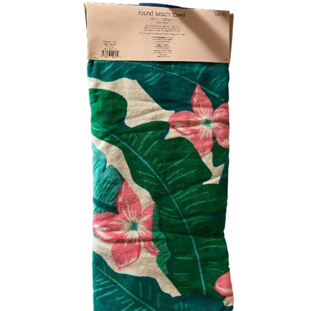 NWT BOTANICAL BEACH TOWEL